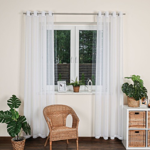 firana-z-etaminy-140x250cm-na-przelotkach-do-salonu