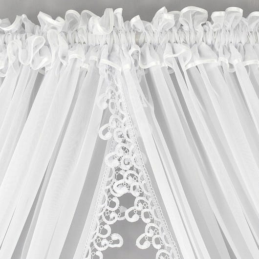 firana-z-woalu-zdobiona-gipiura-500-250-cm
