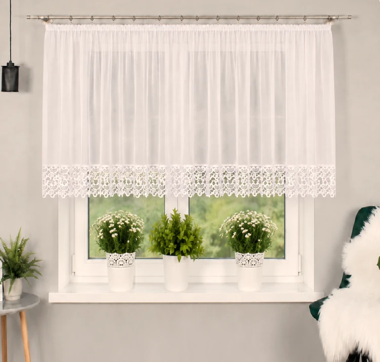 prosta-firana-woalowa-w-kolorze-ecru-330x115cm
