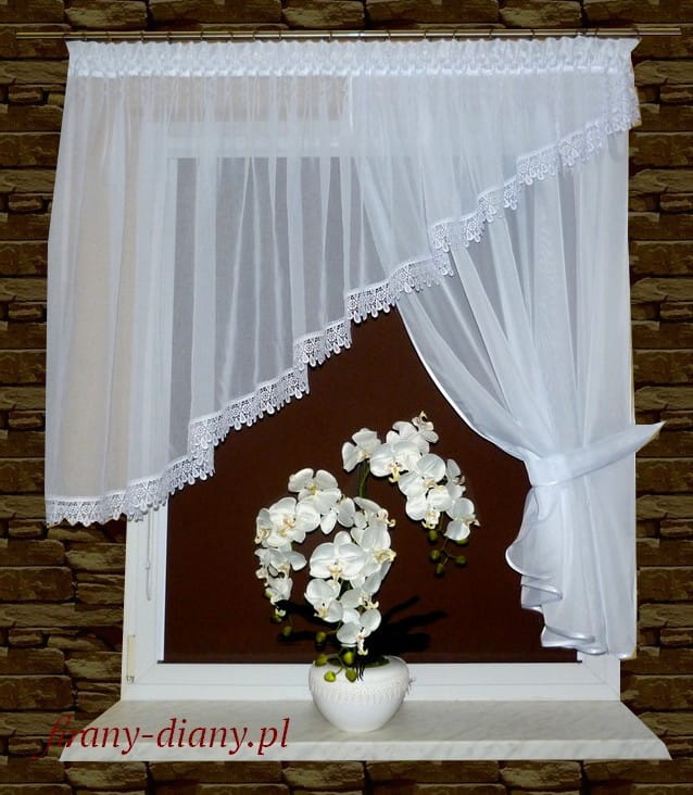 firana-z-woalu-bella-300cm-prawa